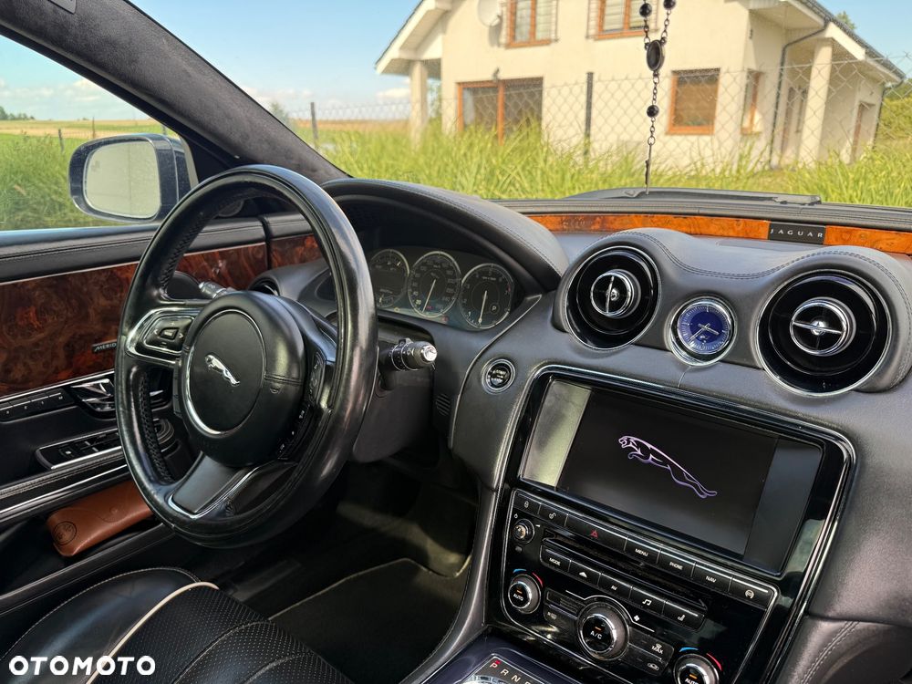 Jaguar XJ 3.0 V6 Kompressor Portfolio - 22