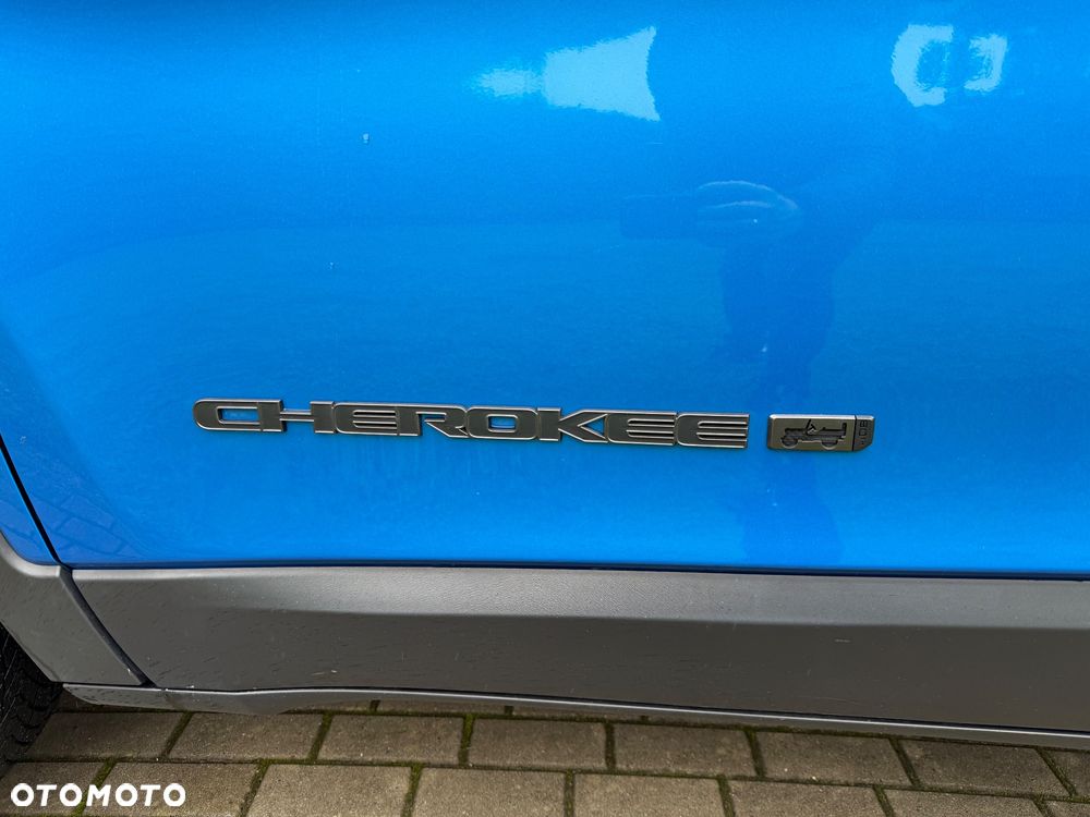 Jeep Cherokee ver-2-0-gme-active-drive-ii-lock-trailhawk - 12