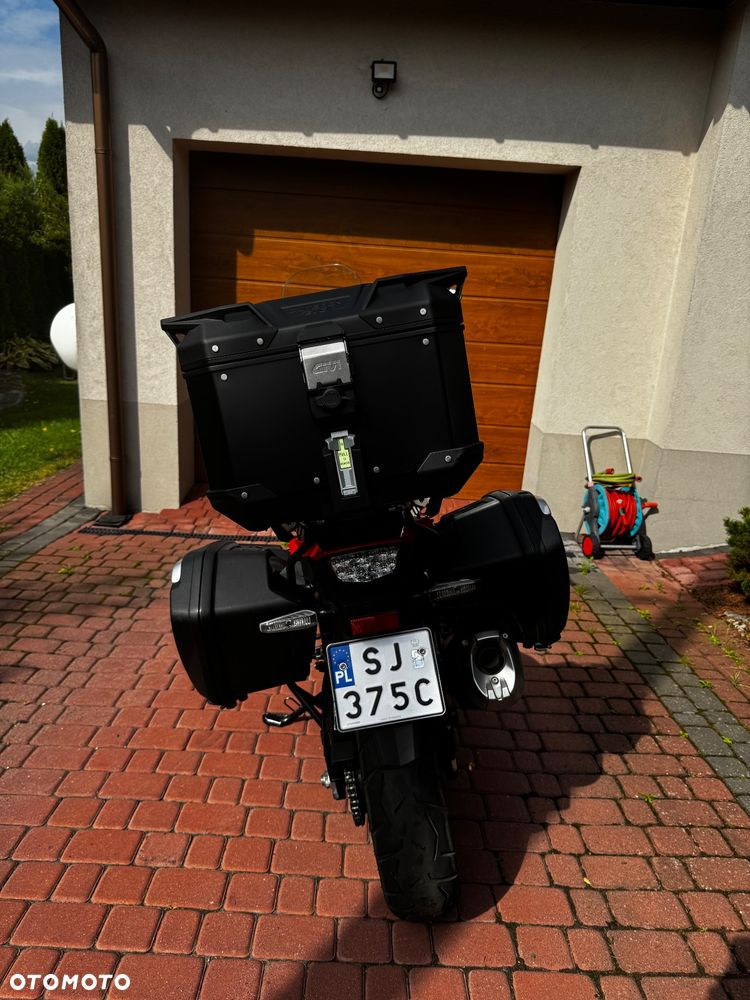 Suzuki V-STROM - 15