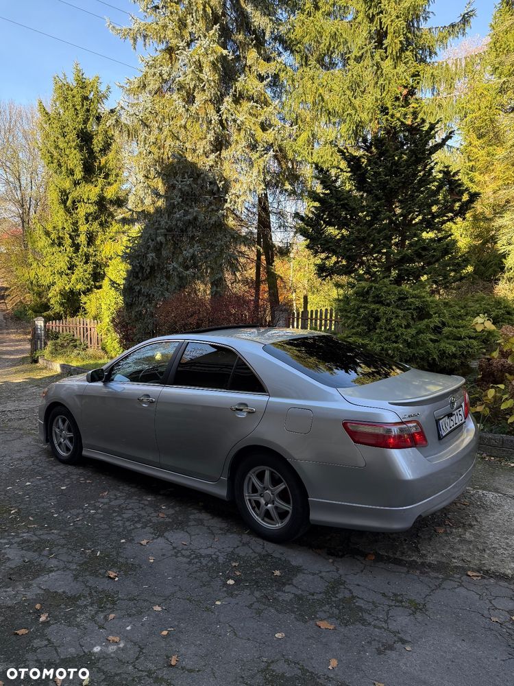 Toyota Camry 3.5 V6 SE - 10