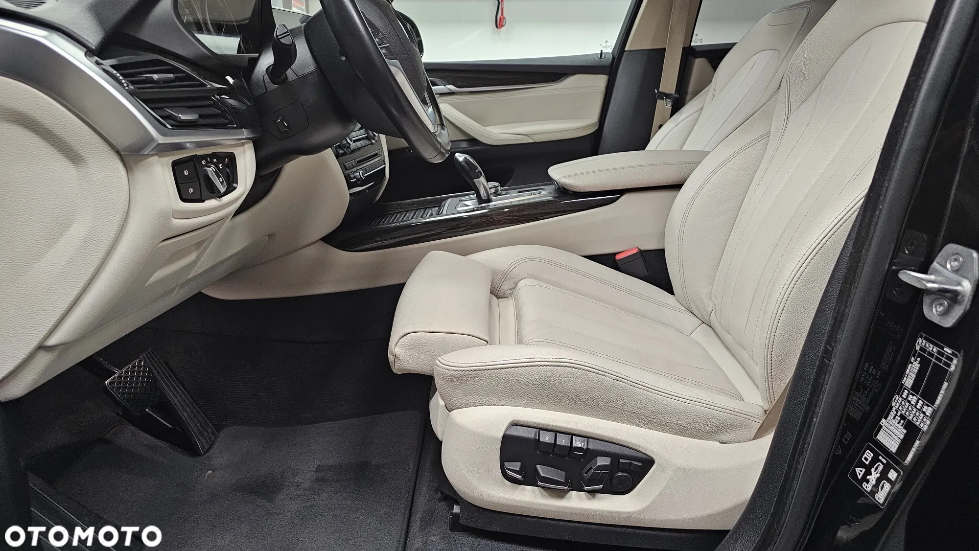 BMW X5 xDrive25d - 12