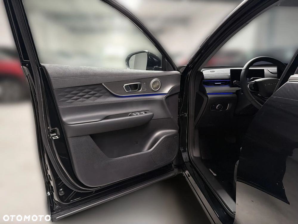 Chery Tiggo 8 - 10