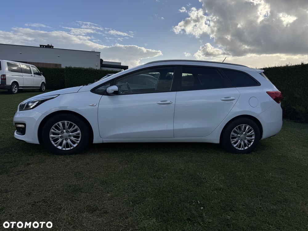 Kia Ceed 2015 photo 4