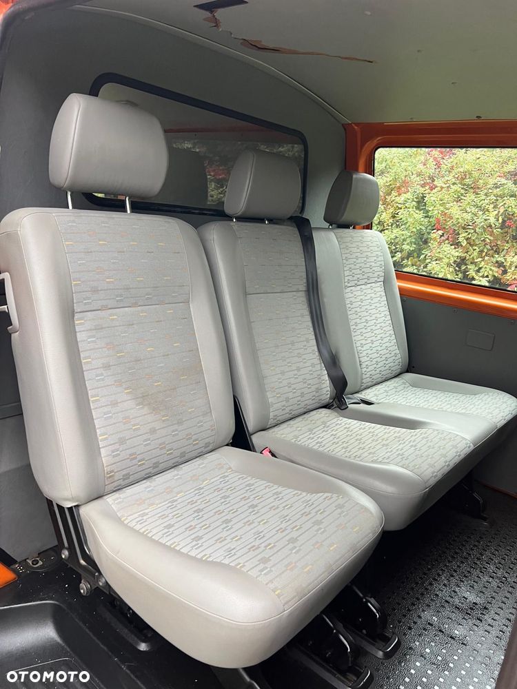 Volkswagen Transporter - 7