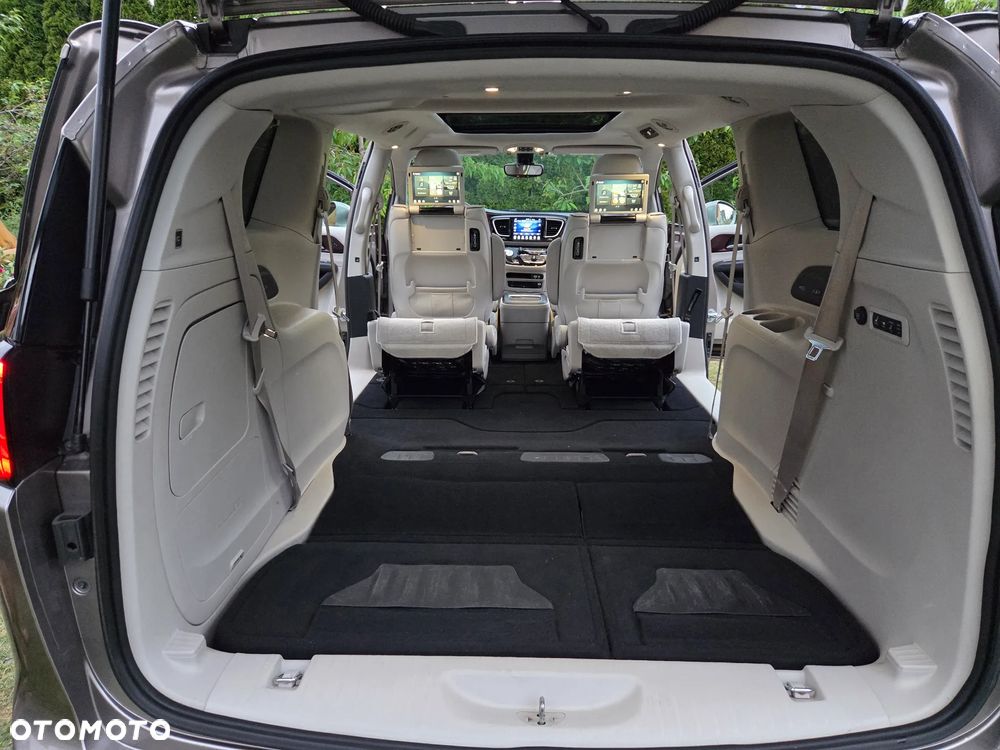 Chrysler Pacifica - 9