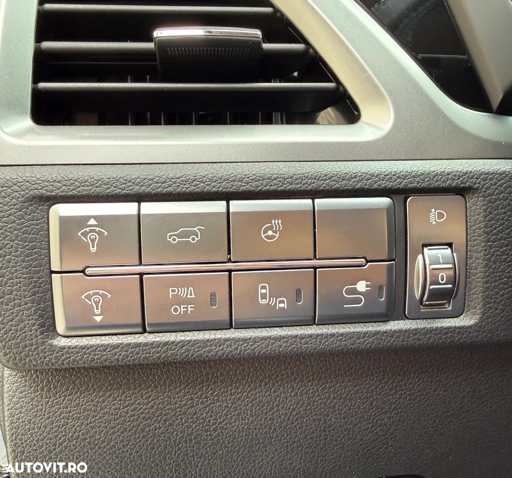 KGM Korrando 1.5 GDI Turbo AT Premium - 15