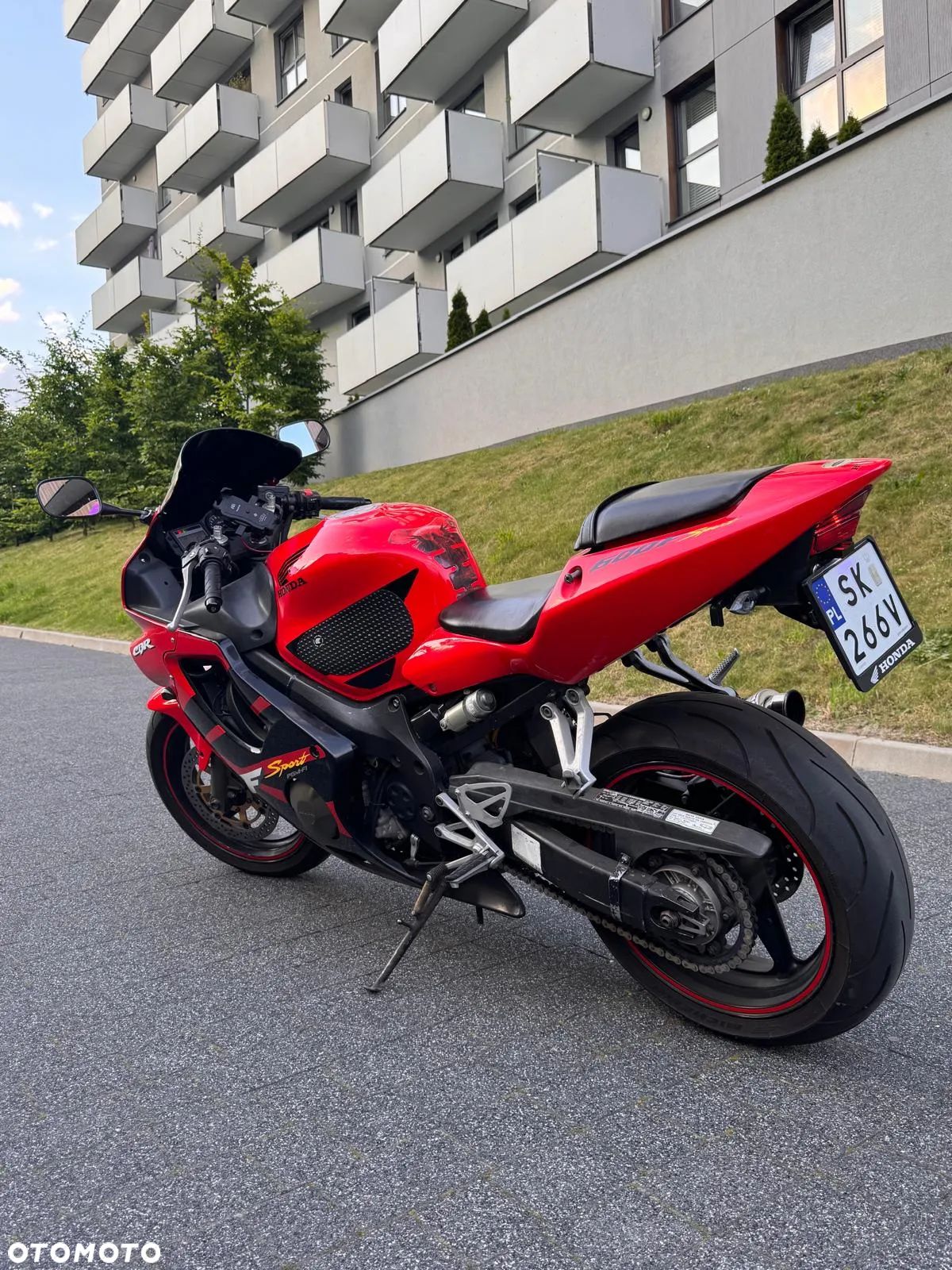 Honda CBR - 1