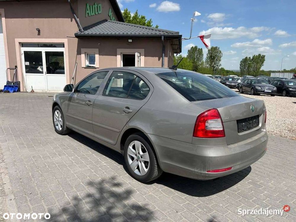Skoda Octavia - 3