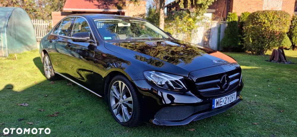 Mercedes-Benz Klasa E 220 d 9G-TRONIC - 14
