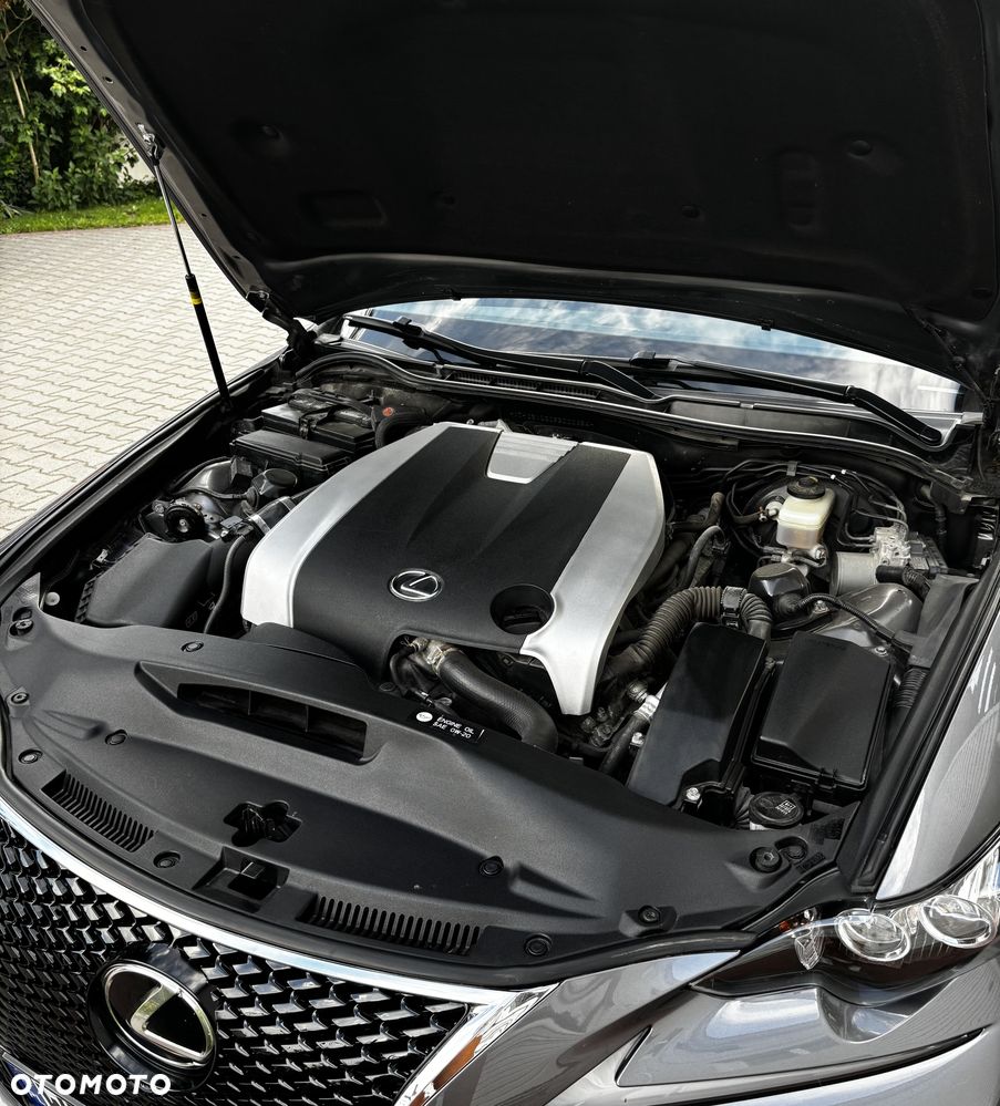 Lexus IS 350 - 8