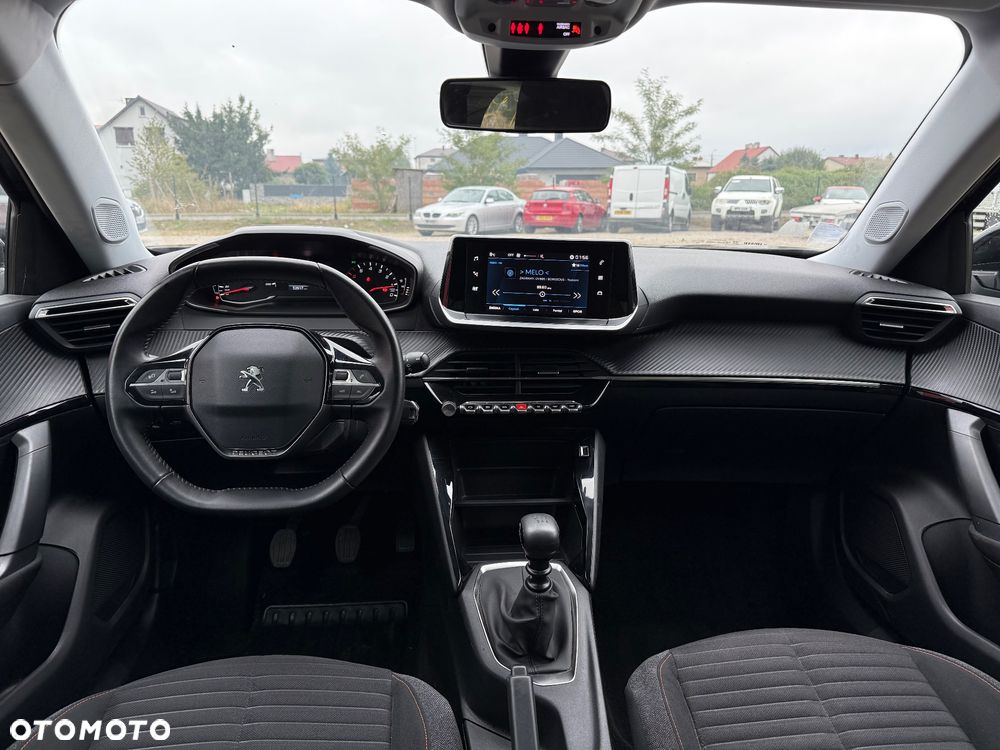 Peugeot 2008 - 17