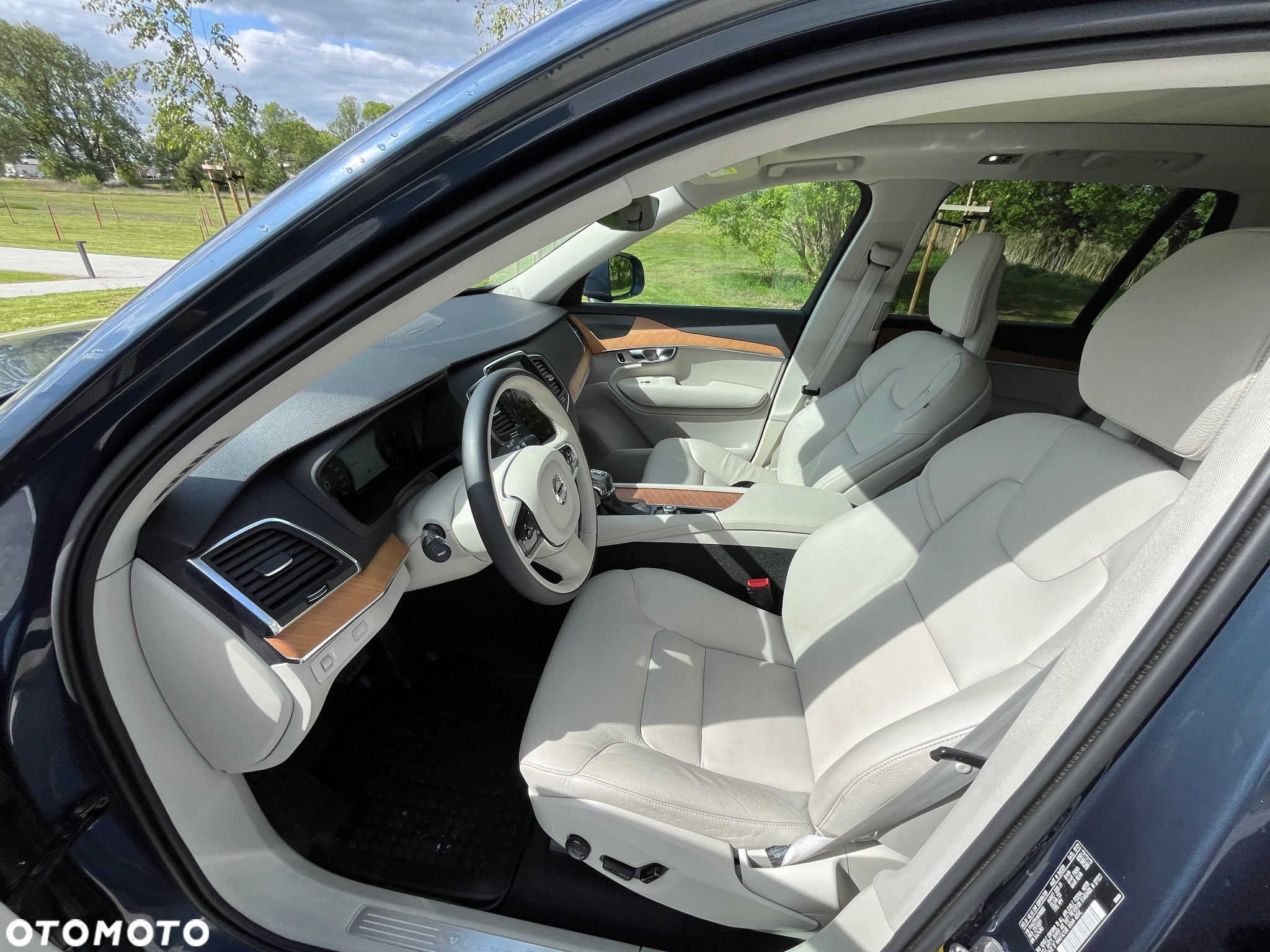 Volvo XC 90 T6 AWD Geartronic Momentum Pro - 10