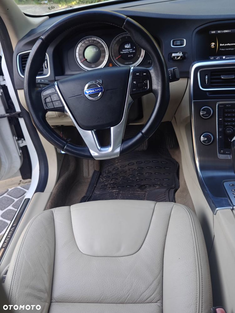 Volvo S60 2.5 T5 - 25