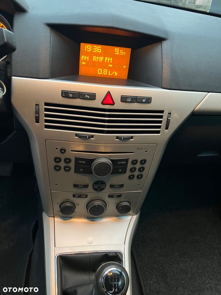 Opel Astra 1.8 Edition - 8