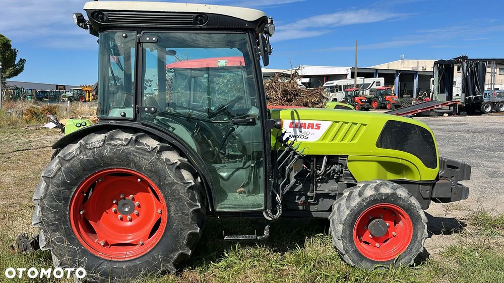 Claas Nexos 240 VL - 1
