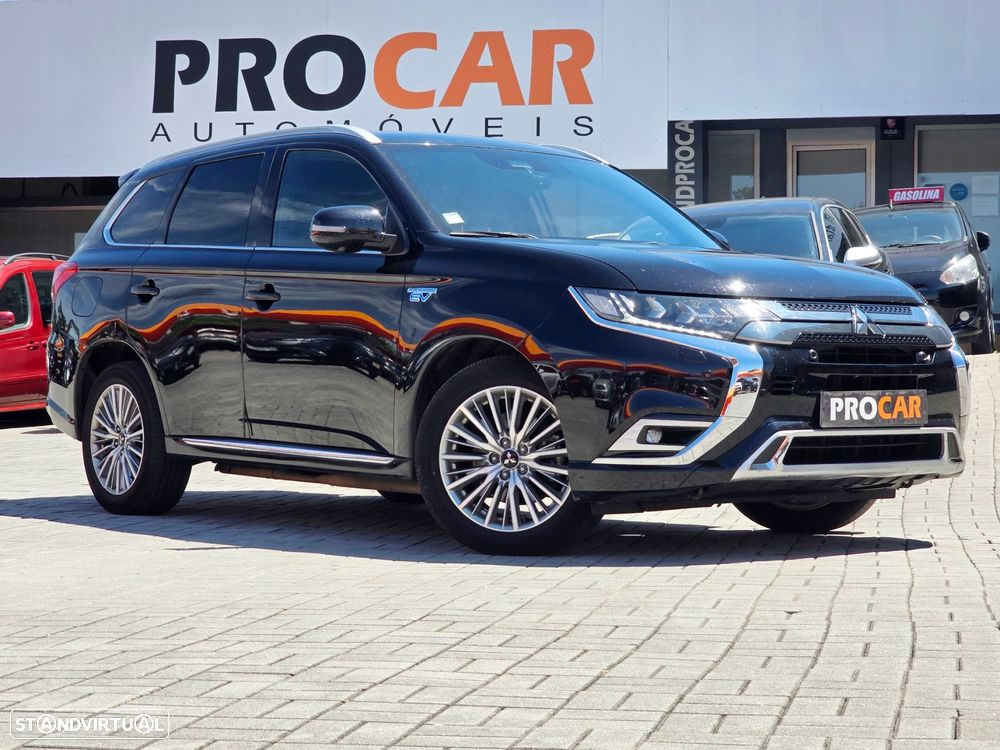 Mitsubishi Outlander - 34