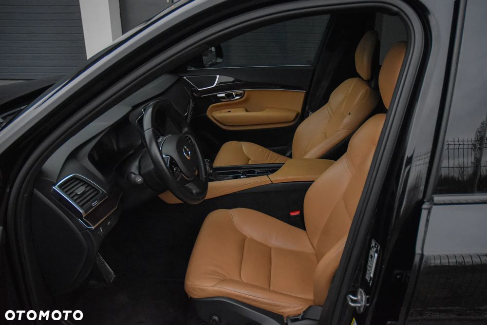Volvo XC 90 T6 AWD Inscription 7os - 24