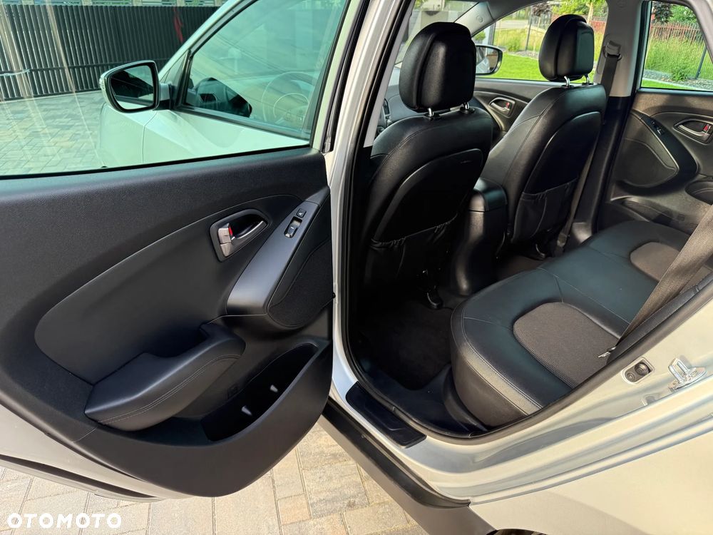 Hyundai ix35 1.6 GDI Premium 2WD - 24