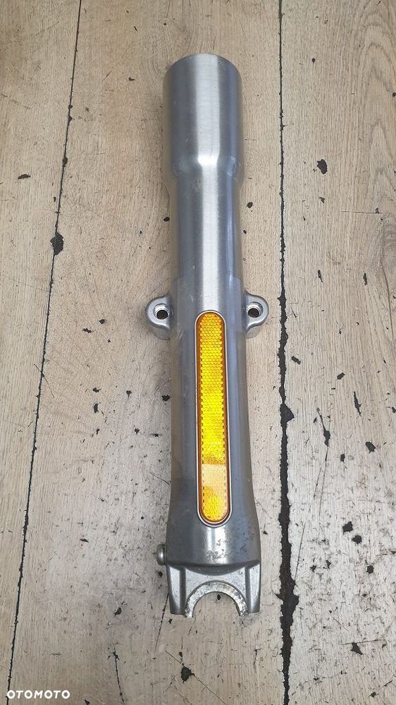 Goleń prawy Harley Davidson Fat Boy Heritage Deluxe  45915-08A - 2