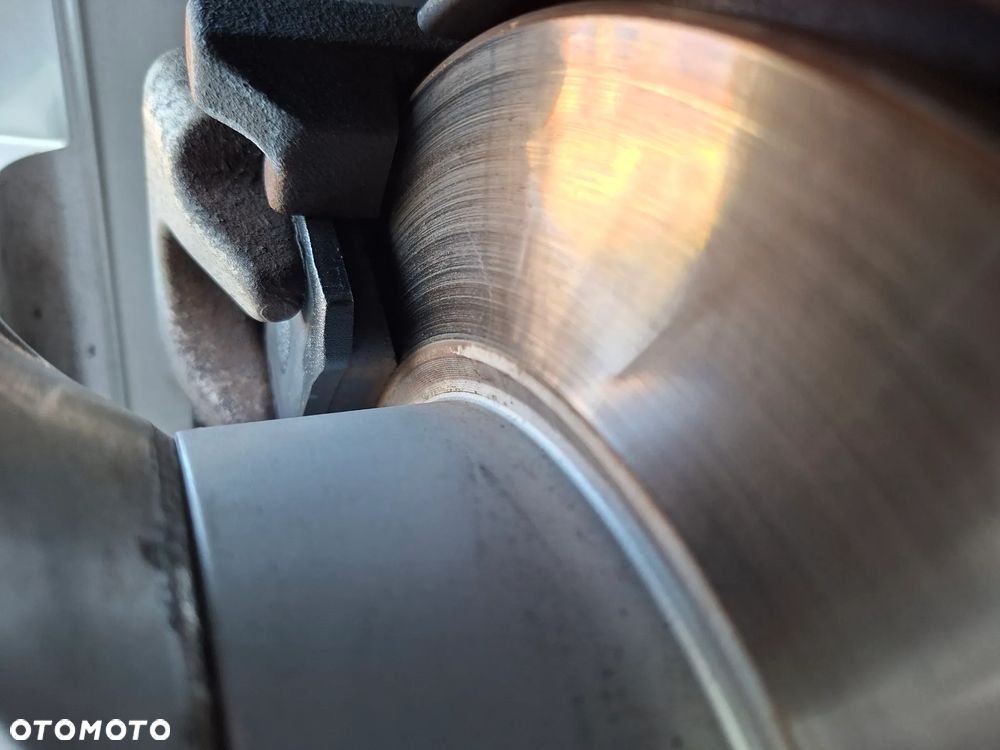 Seat Leon 1.6 TDI ECOMOTIVE Reference S&S - 26