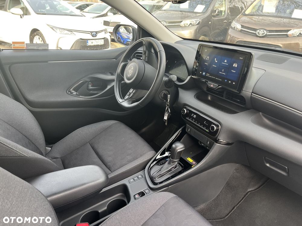 Toyota Yaris Hybrid 1.5 Style - 9