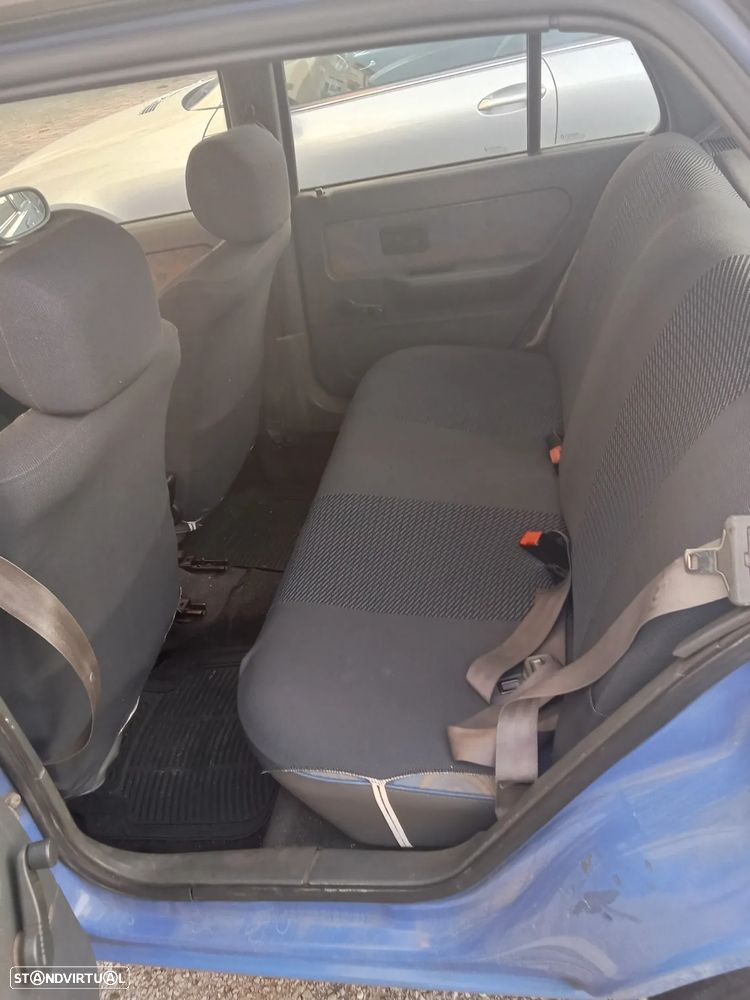 Renault Clio 1.2 RN - 3