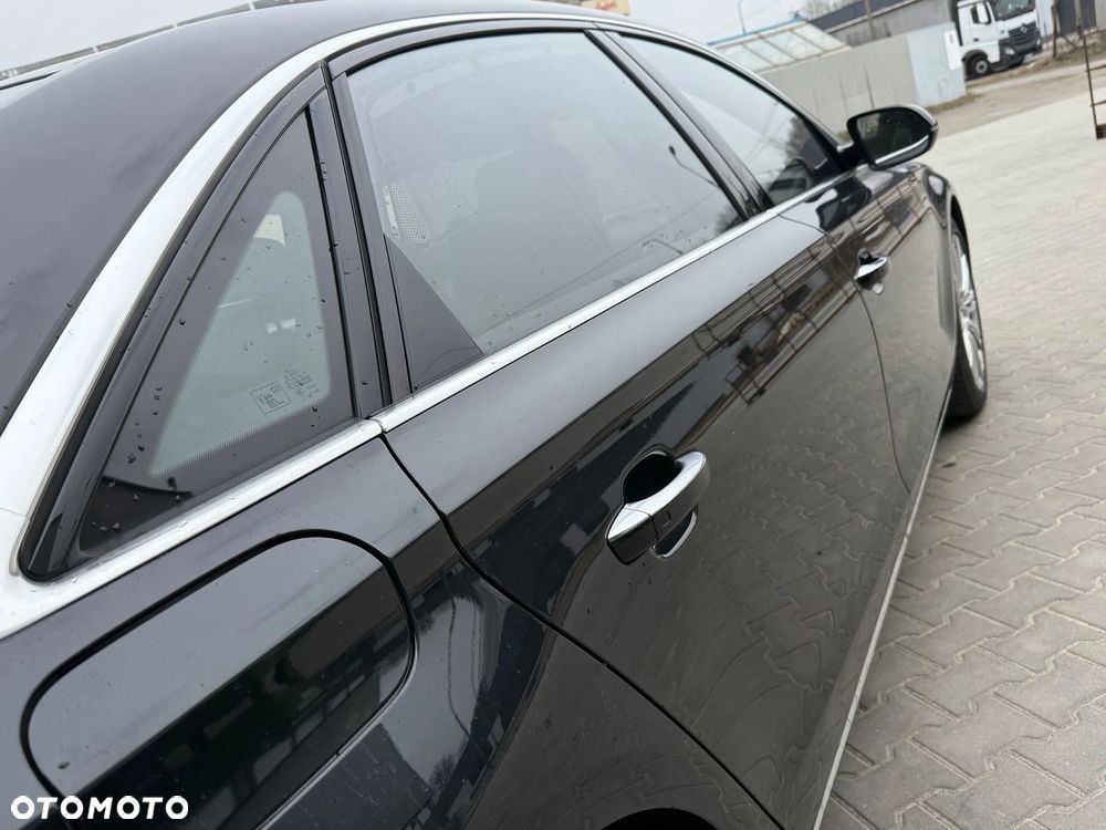 Audi A8 3.0 TDI clean diesel L Quattro - 25