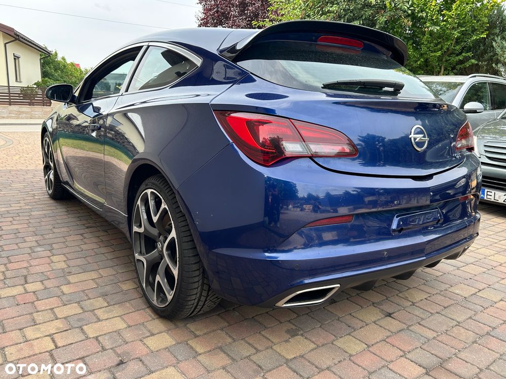 Opel Astra OPC - 7