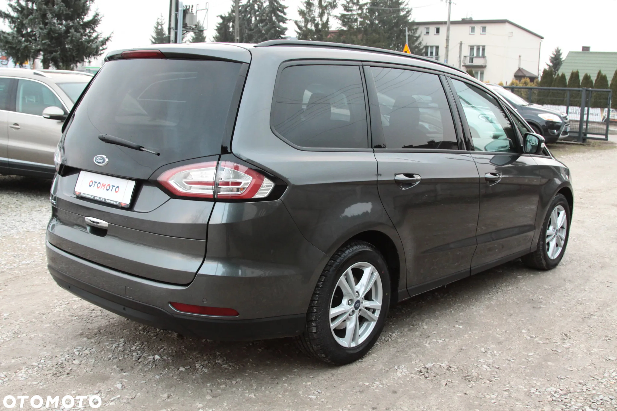 Ford Galaxy - 9