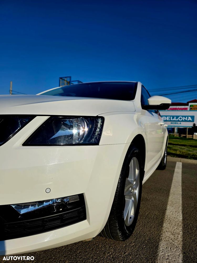 SKODA Octavia 2019 — imagine 20
