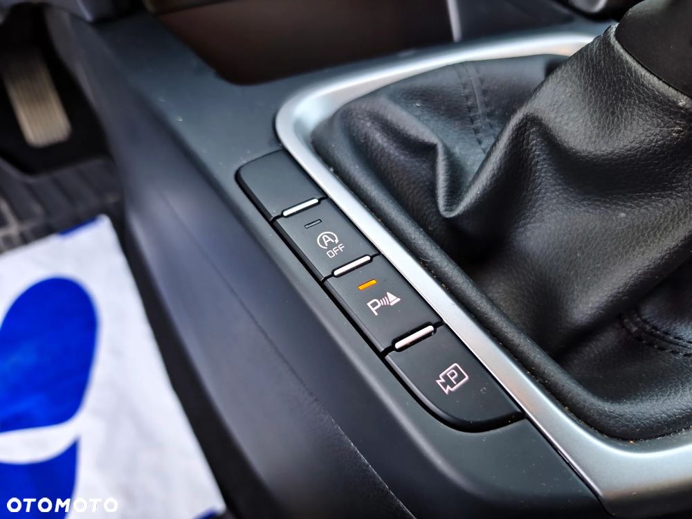 Kia XCeed 1.5 T-GDI M - 28