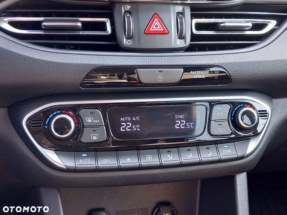Hyundai i30 1.0 T-GDI Smart - 18