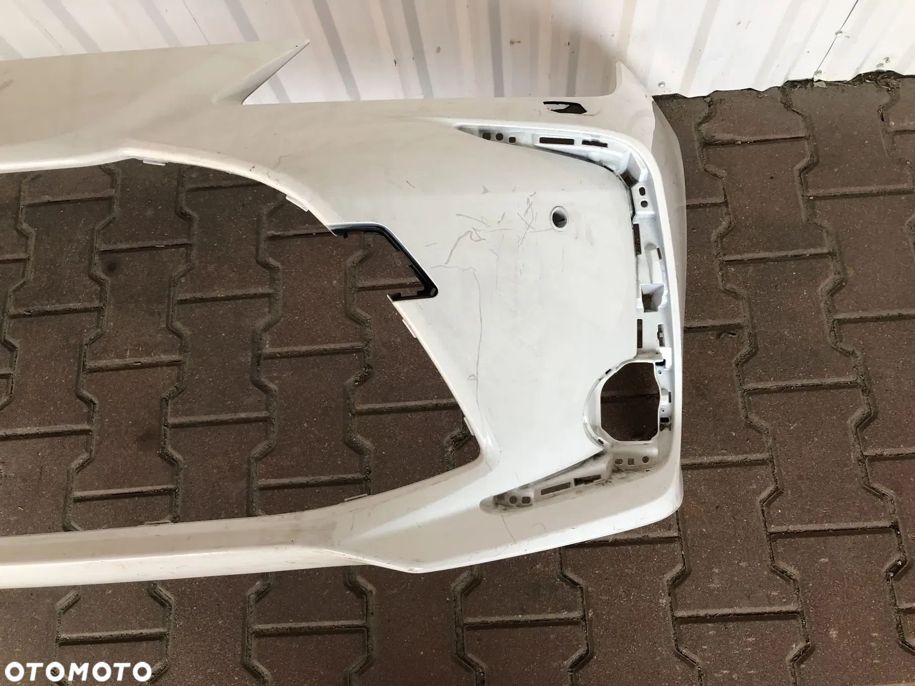 TOYOTA COROLLA E21 SEDAN 19- zderzak przód przedni BARDZO ŁADNY - 6