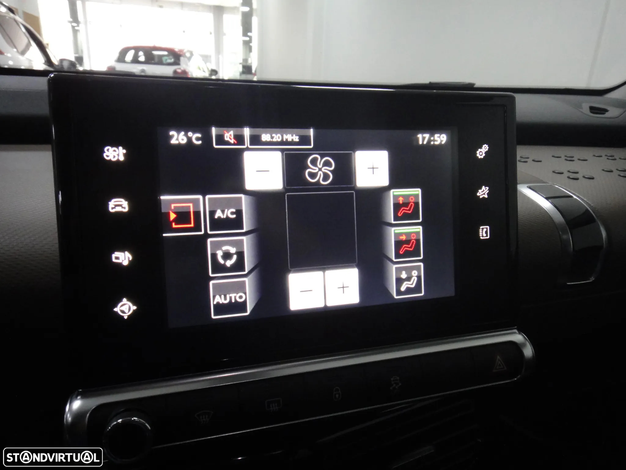 Citroën C4 Cactus 1.2 PureTech Shine - 22