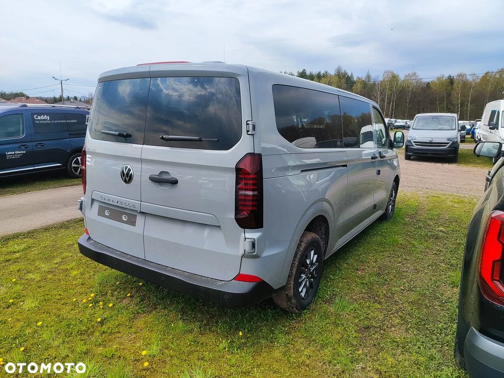 Volkswagen Caravelle - 6