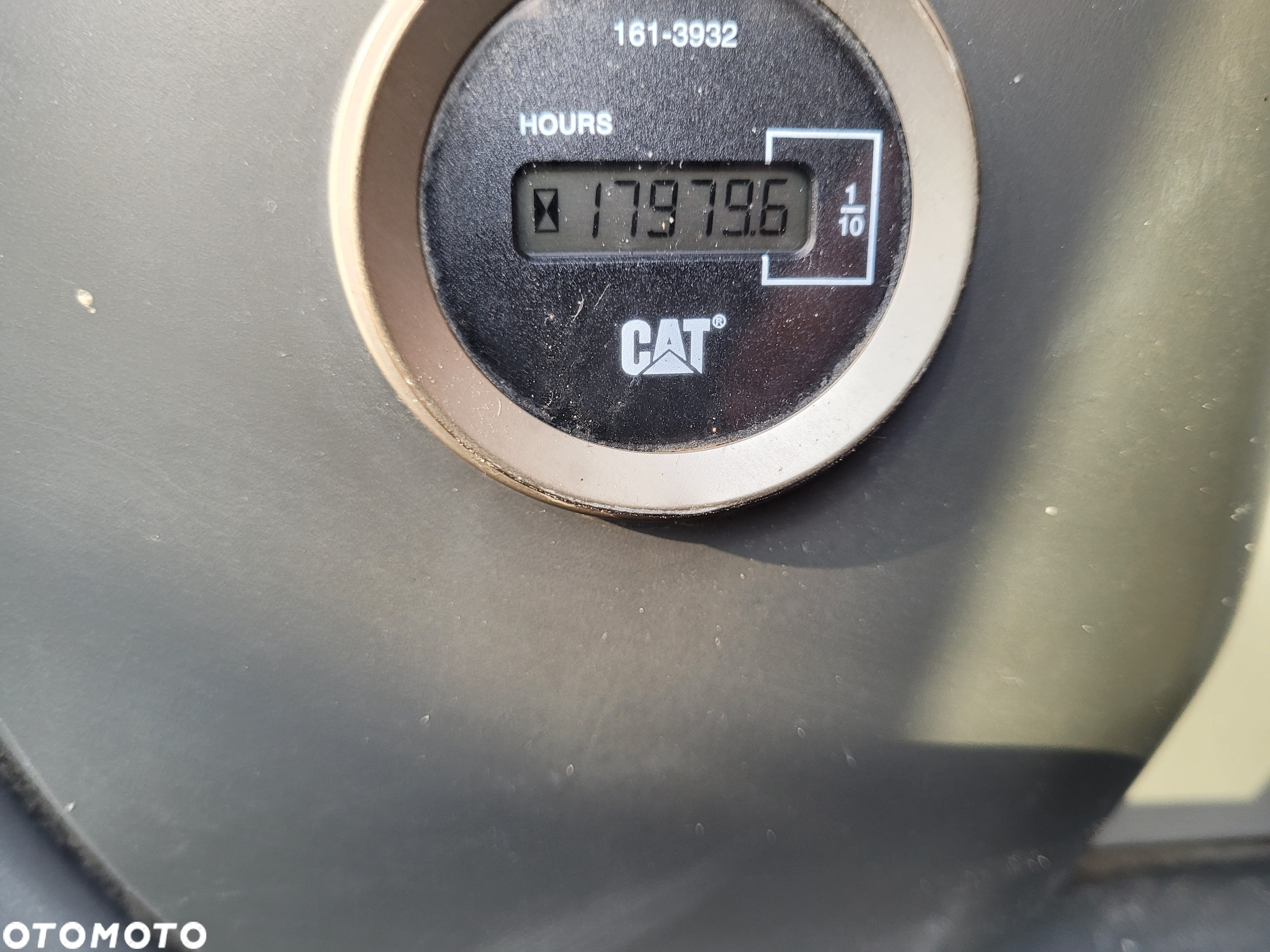 Caterpillar CAT 325 D - 35