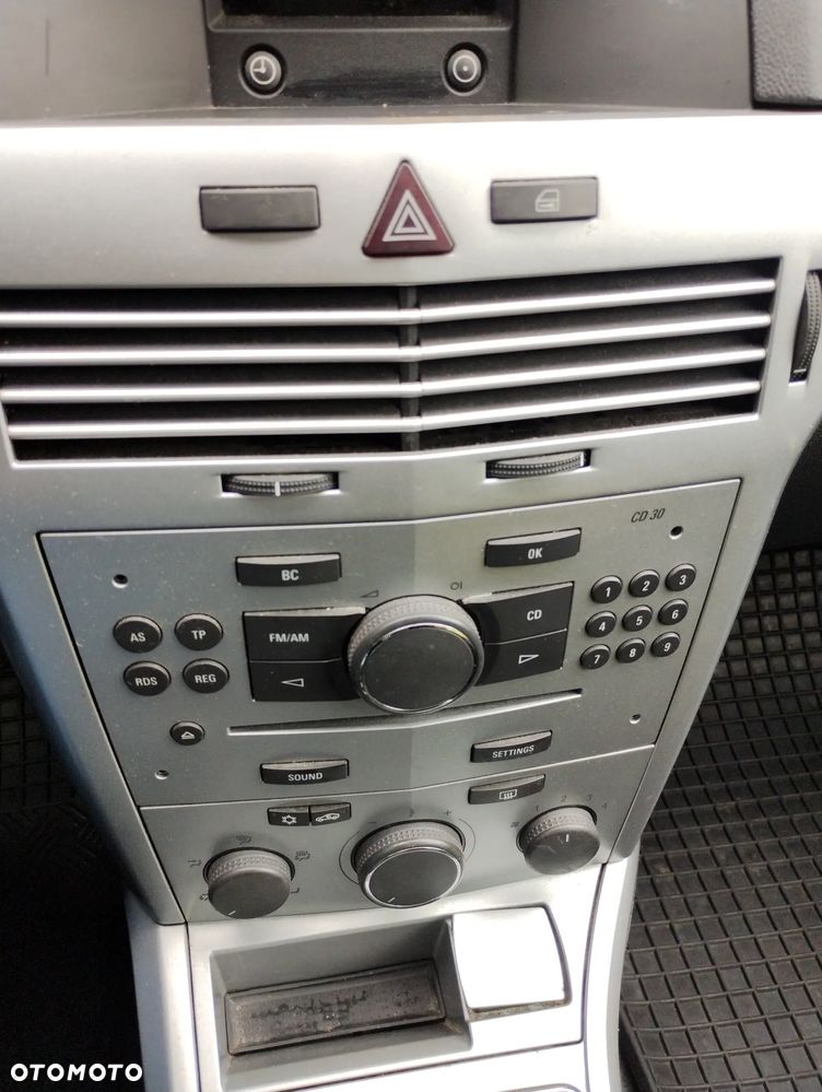 Opel Astra 1.6 - 21
