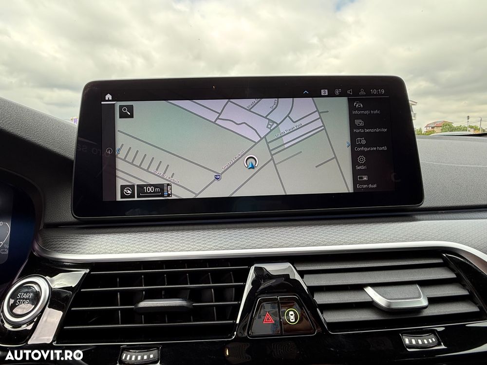 BMW Seria 5 530e Aut. - 23