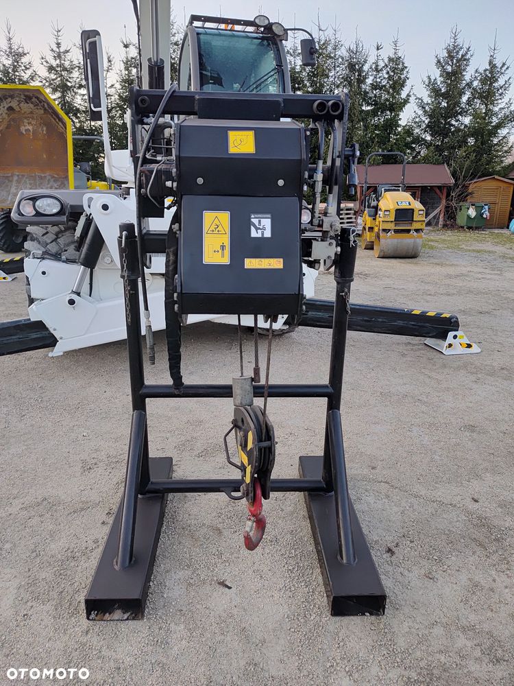 Manitou 2150 Mrt MANITOU ŁADOWARKA TELESKOPOWA Roto  widły kosz PILOT do sterowania  2016/17 1840 2540 2550 kolor od nowości biały Mercedes silnik - 11