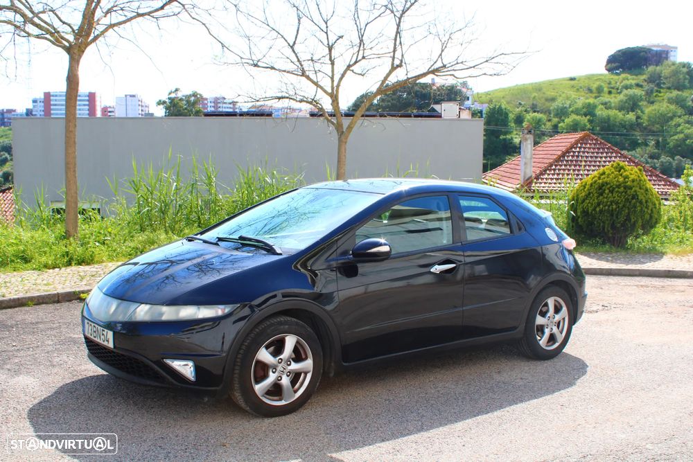 Honda Civic 1.4 Sport i-Shift - 2