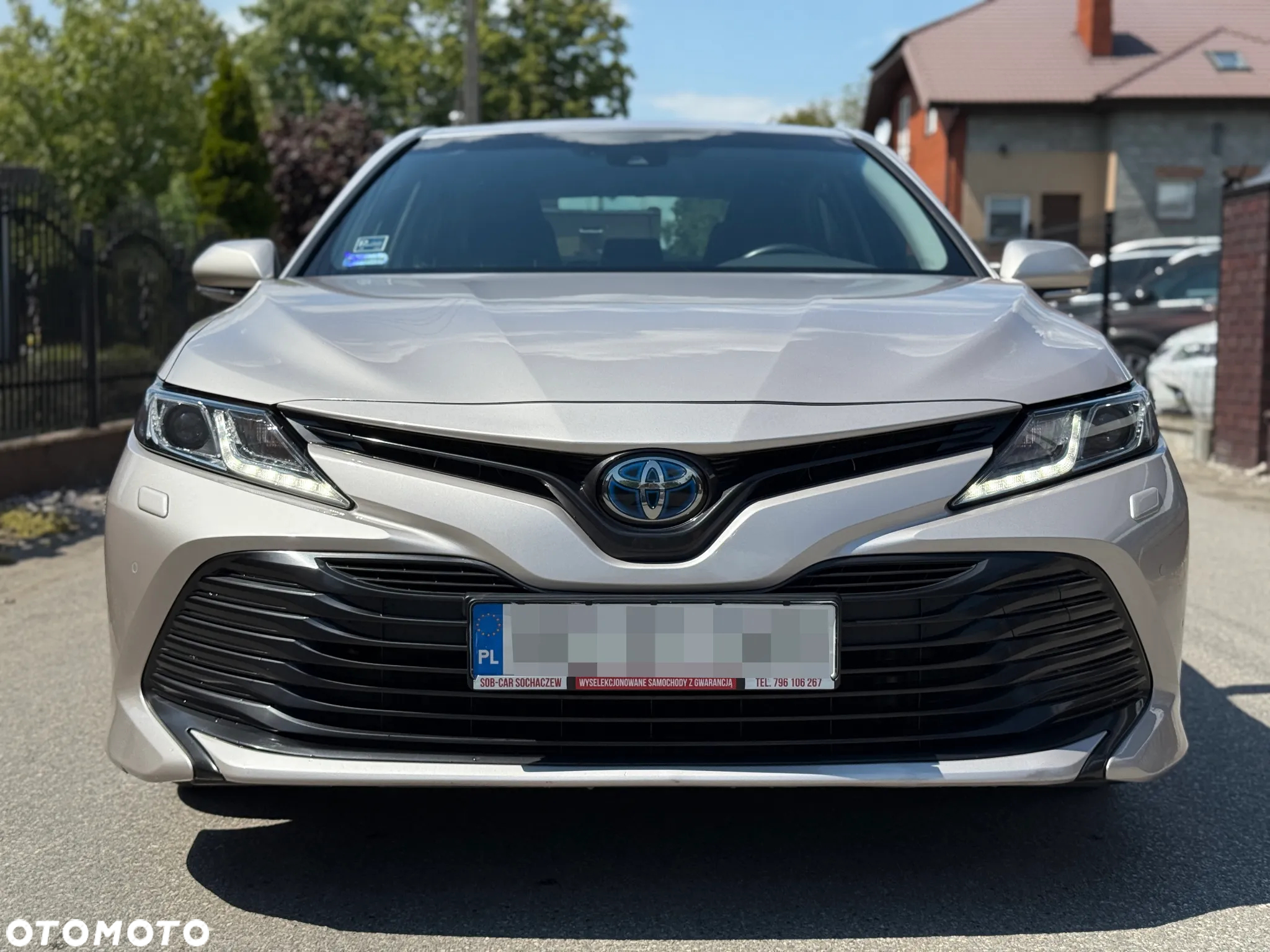 Toyota Camry 2.5 Hybrid Comfort CVT - 2