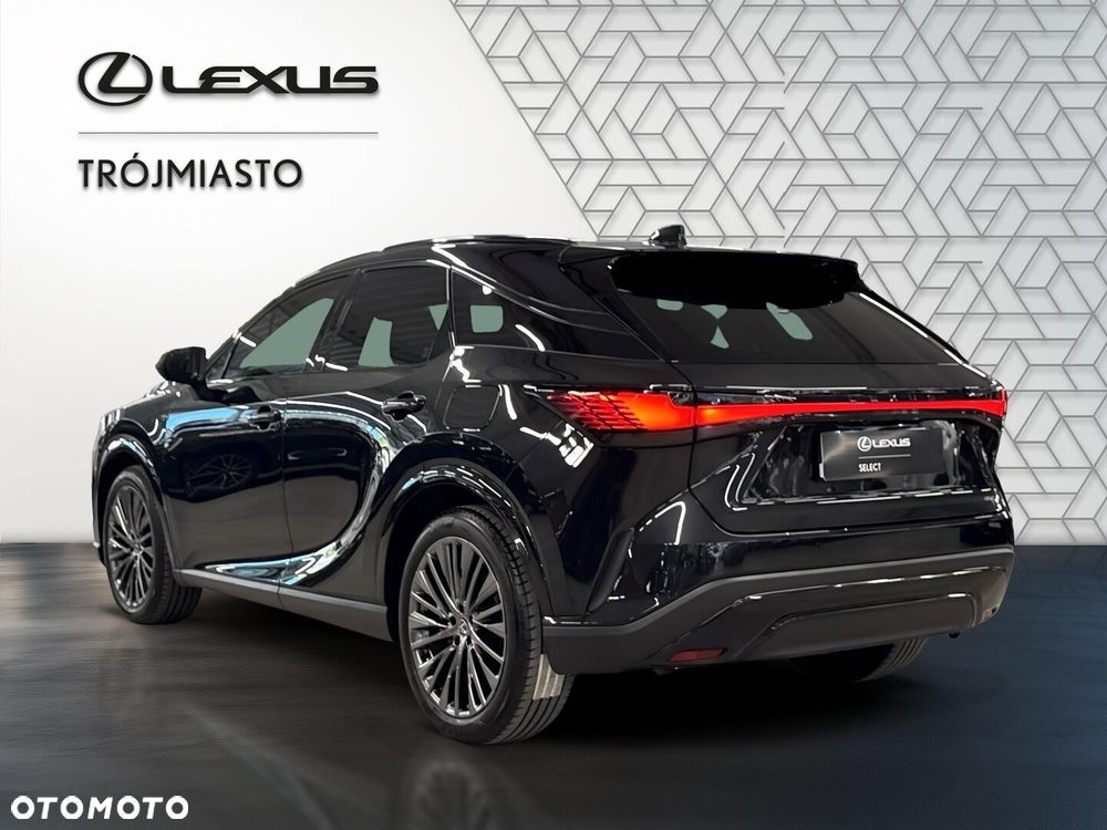 Lexus RX - 8