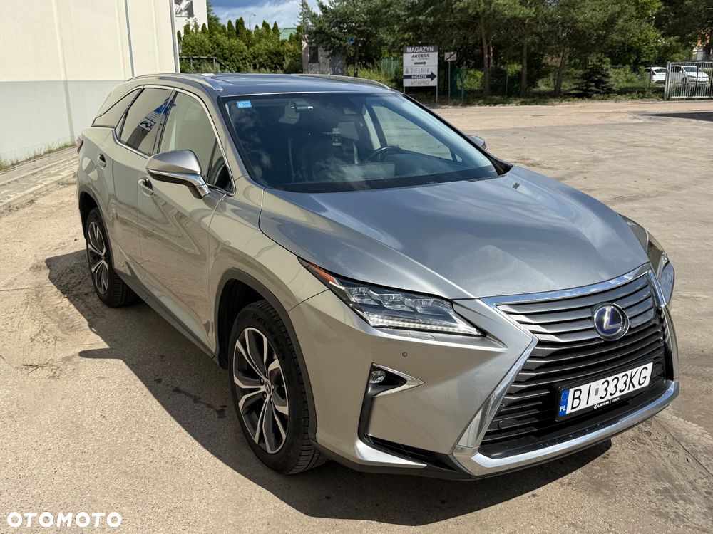 Lexus RX 450hL (hybrid) - 1