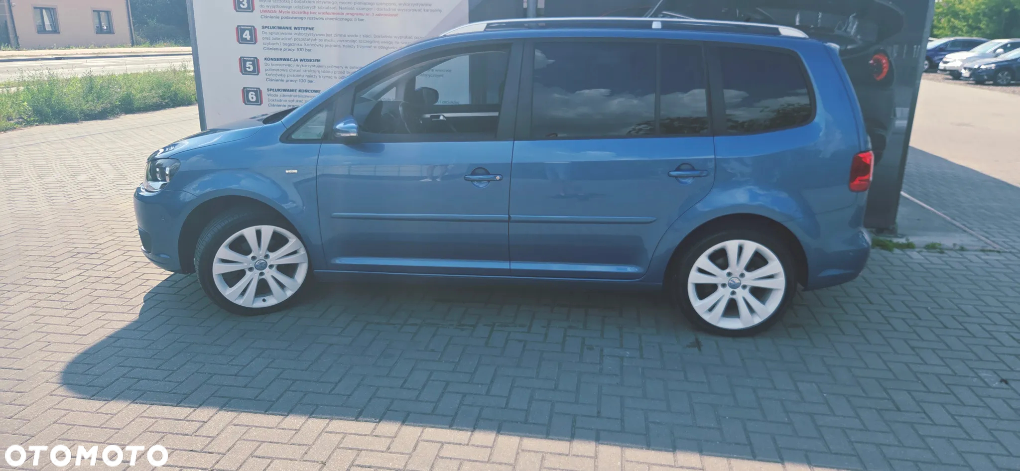 Volkswagen Touran 1.6 TDI DPF MATCH - 15