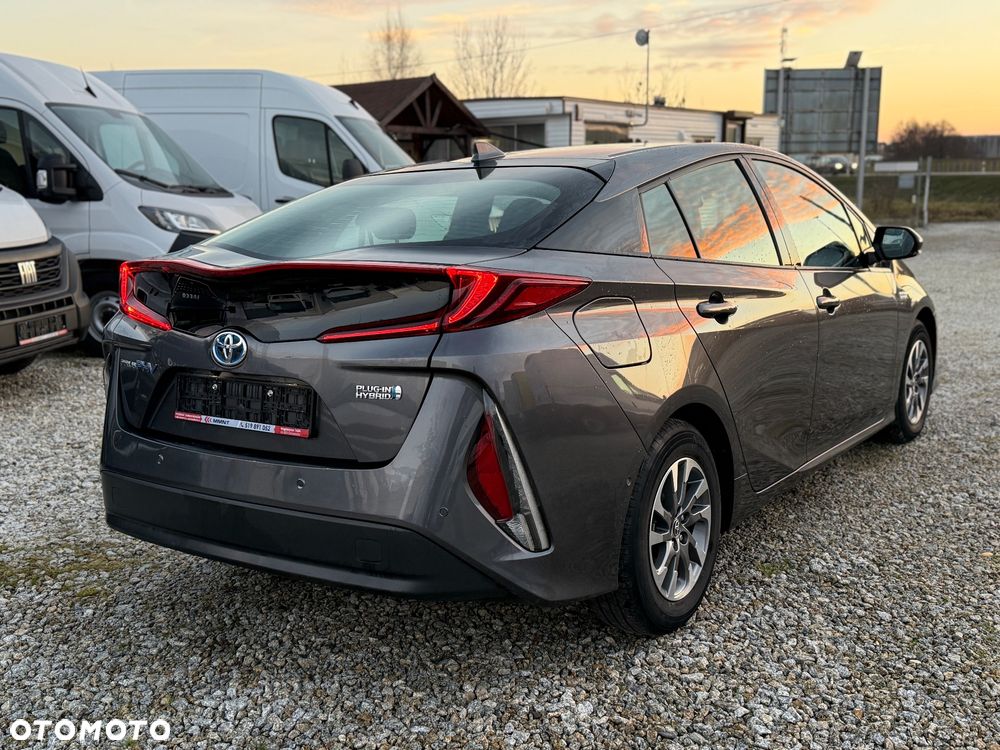 Toyota Prius 1.8 Hybrid Prestige - 5