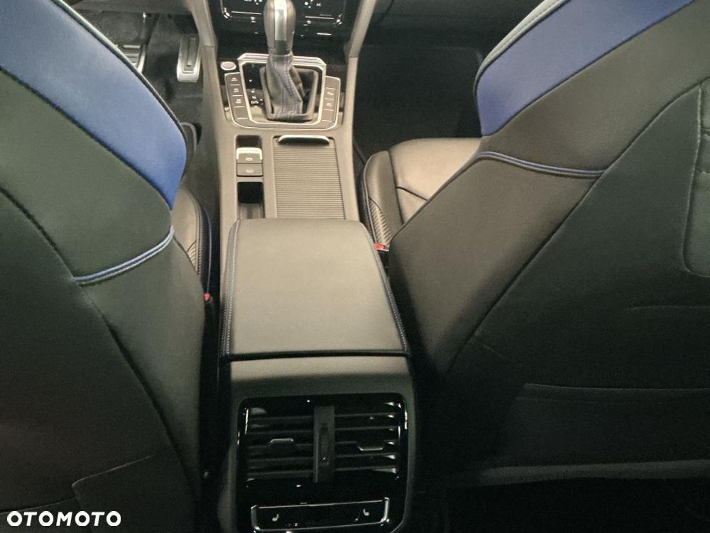 Volkswagen Arteon 2.0 TSI 4Motion R DSG - 10