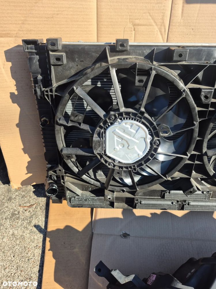KOMPLET CHŁODNIC Z WENTYLATORAMI NISSAN QASHQAI III J12 1.5 VC-T e-POWER - 2