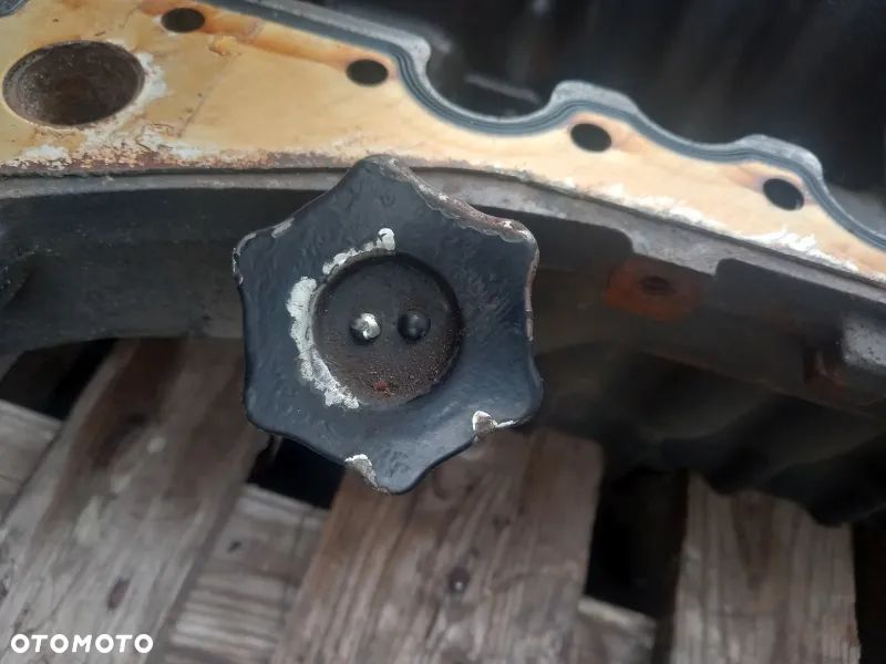 Misa olejowa silnika F4DFE4133*B014 New Holland T6.155 - 4