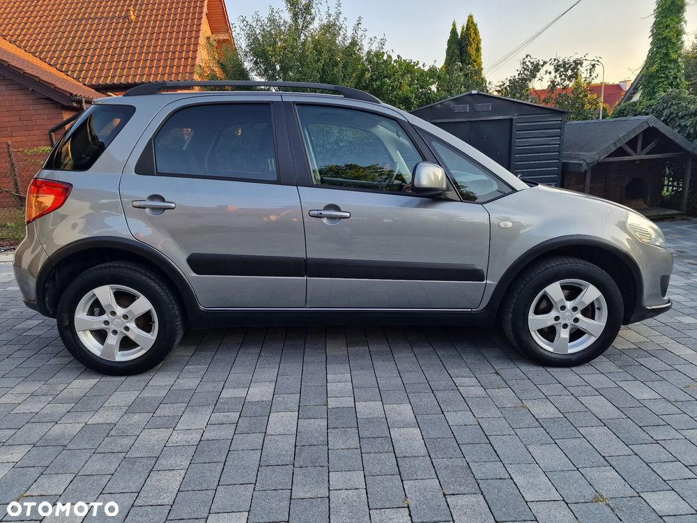 Suzuki SX4 1.6 VVT 4x4 Comfort - 12