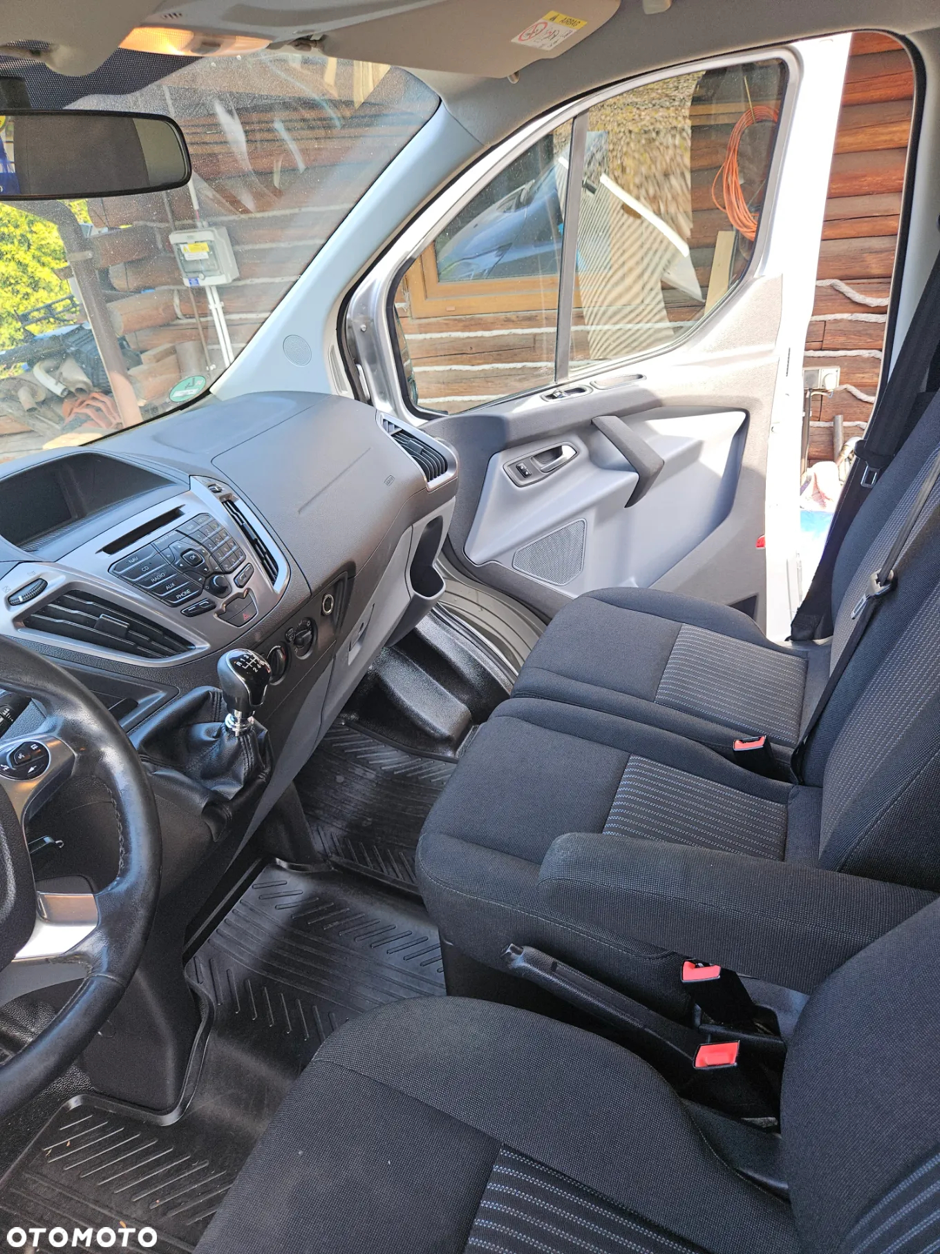 Ford Transit Custom 290 L1H1 Limited - 25